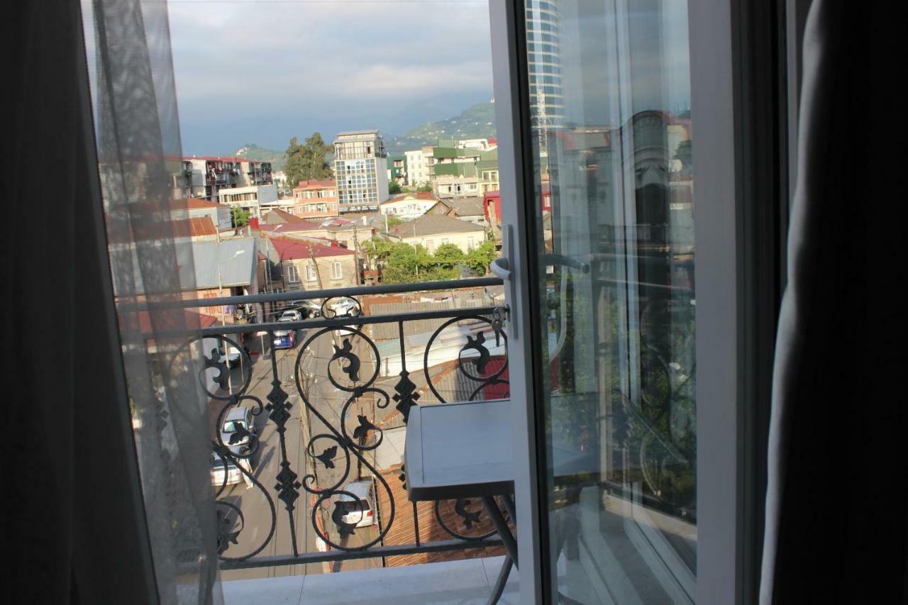 Union Hotel บาทูมิ ภายนอก รูปภาพ
