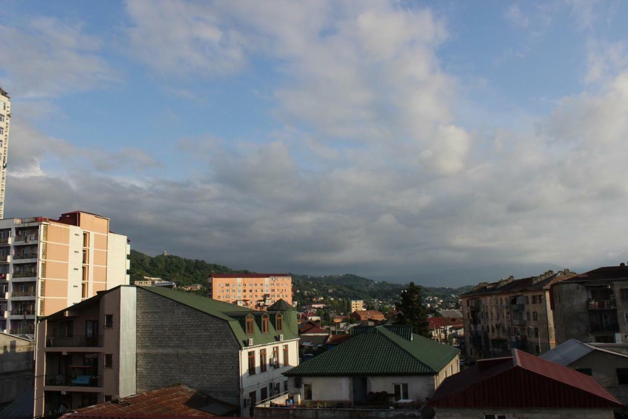 Union Hotel บาทูมิ ภายนอก รูปภาพ