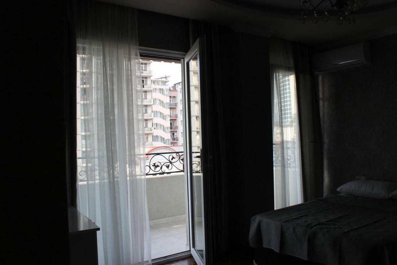 Union Hotel บาทูมิ ภายนอก รูปภาพ