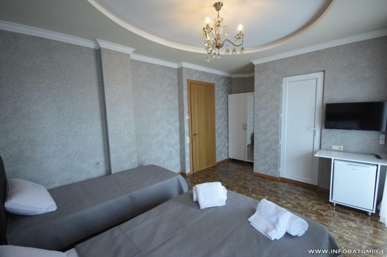 Union Hotel บาทูมิ ภายนอก รูปภาพ