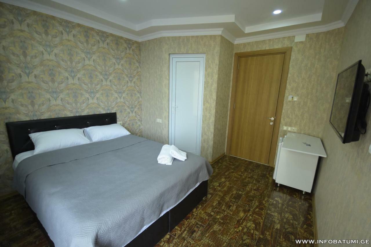 Union Hotel บาทูมิ ภายนอก รูปภาพ